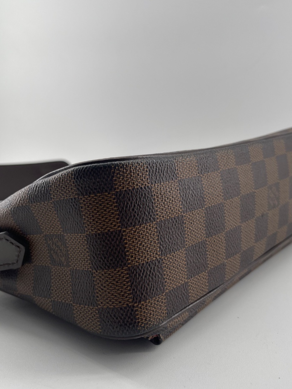 Louis Vuitton Damier Ebene Ravello shoulder bag - Picture 4 of 16